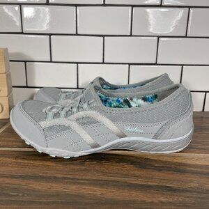 Skechers Breathe Easy Faithful Womens Size 6 Shoes Gray Relaxed Fit Sneaker